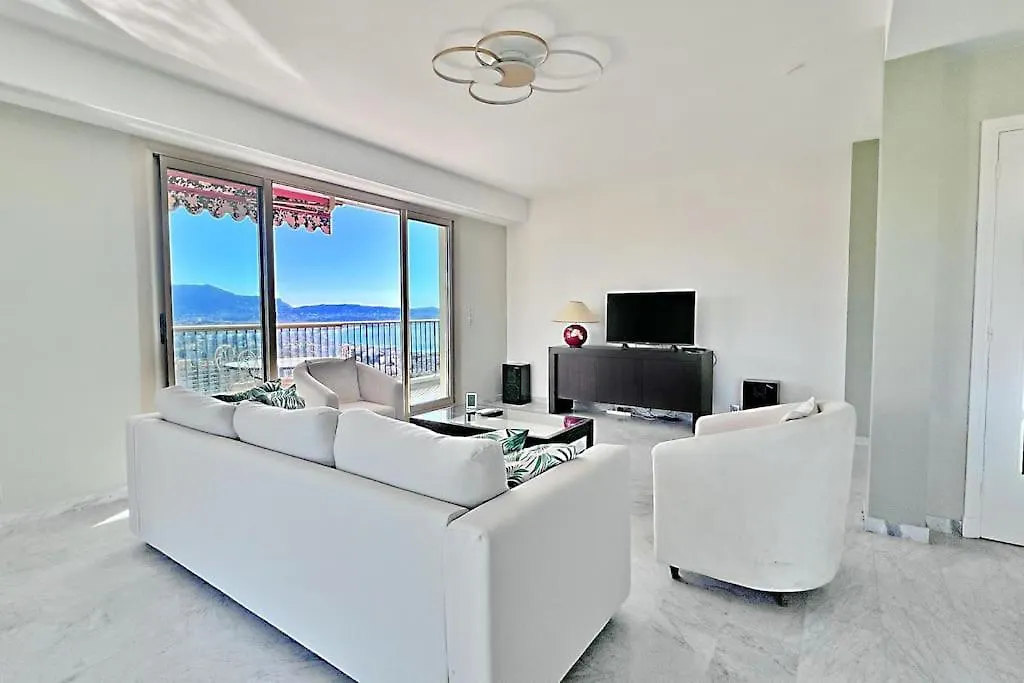 La Baia Dei Ange Apartment Nice 0*,